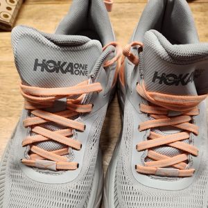 Hoka tennis shoes